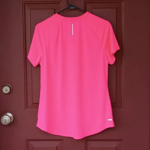 Workout Shirt - Picture 6 of 6